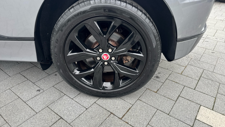 Jaguar I-Pace 294kW EV400 Black 90kWh 5dr Auto [11kW Charger] Electric Estate